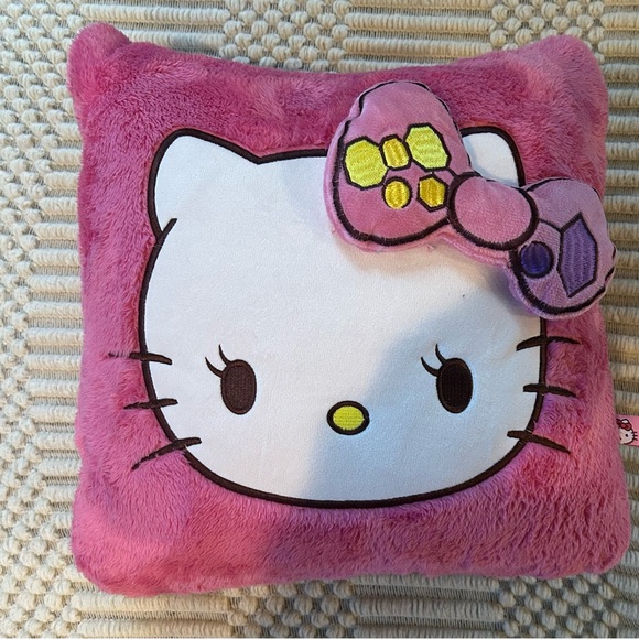 Hello Kitty Other - Hello Kitty Pillow/Throw Blanket New!!🩷😻
